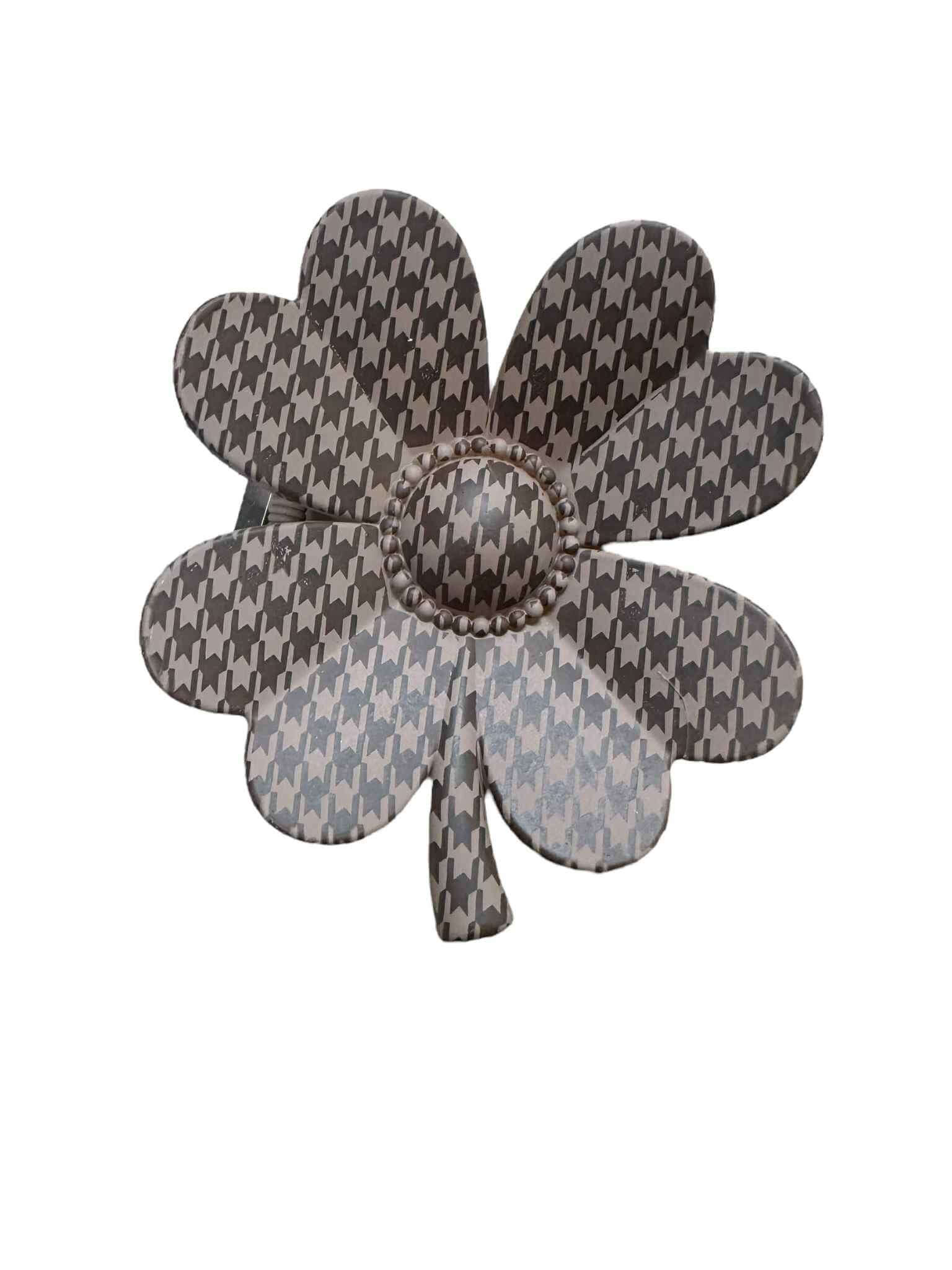 Houndstooth flower claw clip from UP, part of the Crystal Collection, secure and stylish hair accessory.