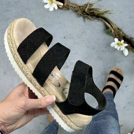 Black platform sandals by Very G with faux leather straps and jute-wrapped sole, perfect for comfort and style.