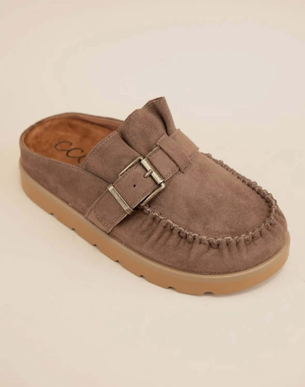 LAIDBACK LUXE SLIDES (mocha) stylish moccasin mule with buckle detail and cozy design for effortless wear.