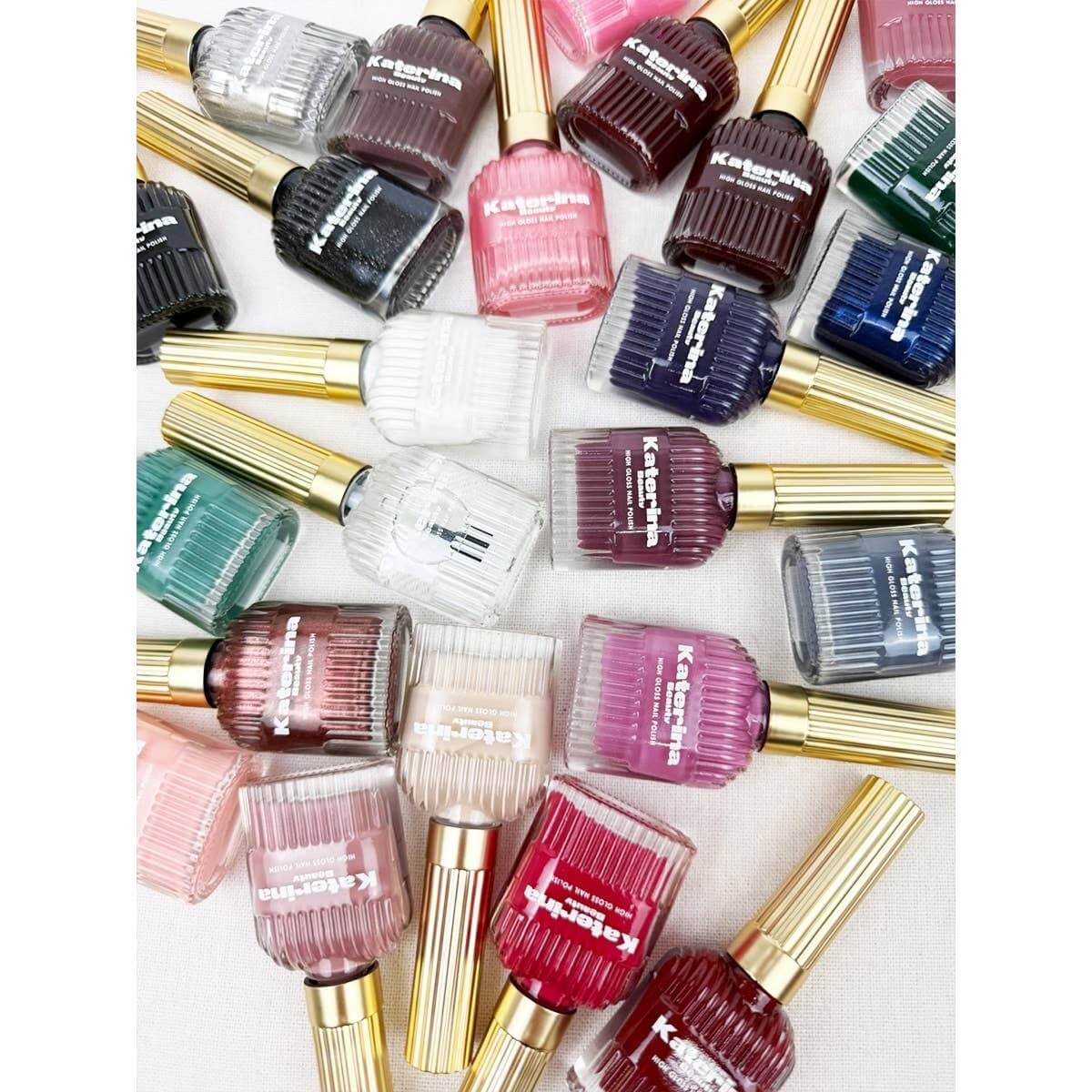 Variety of SHINE EFFECT quick dry nail polish bottles in vibrant colors for salon-quality nails at home.