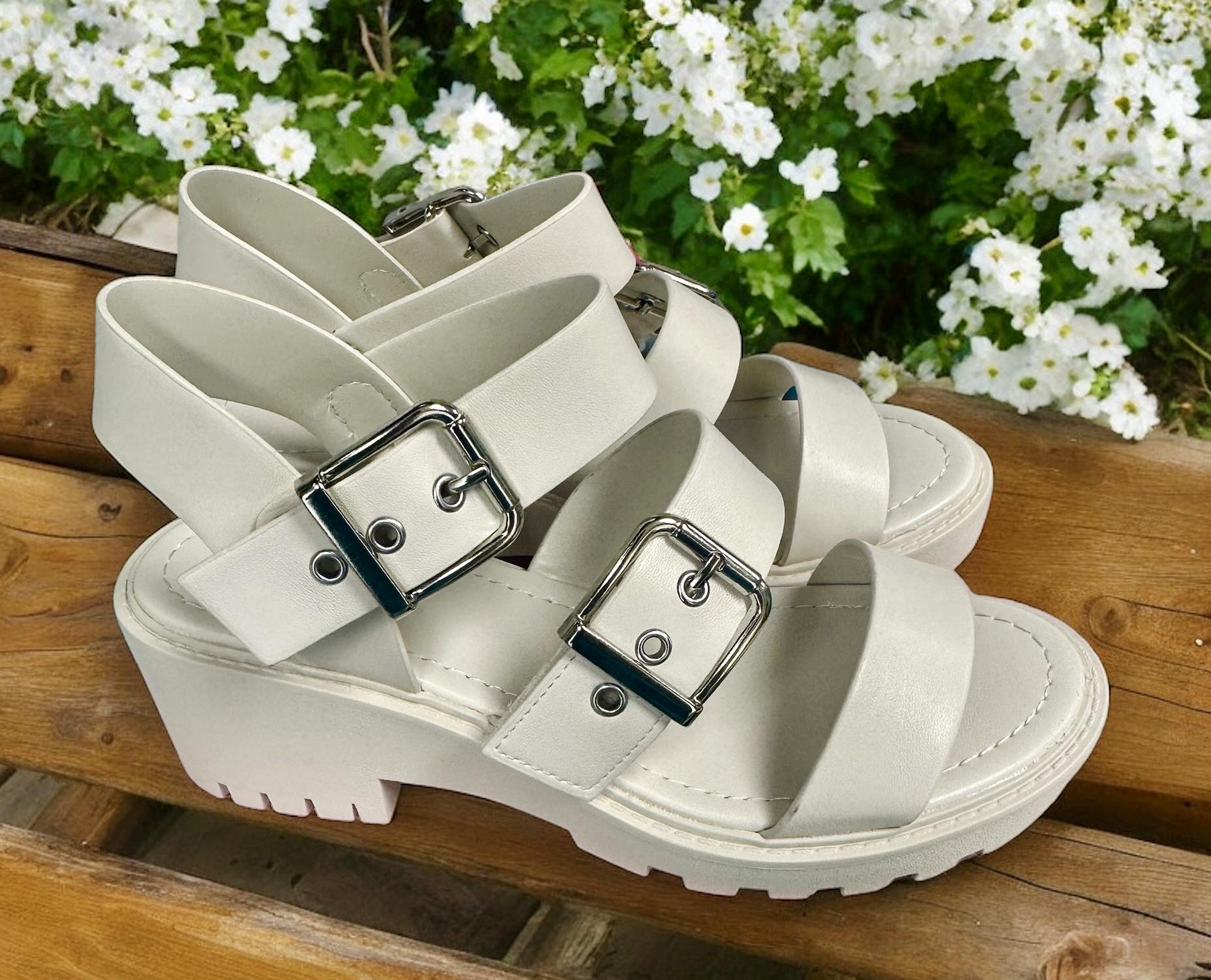 yello サンダル　CREMA DOUBLE SNEAKER SANDALS YELLO / WEISS SINGLE SNEAKER SANDALS