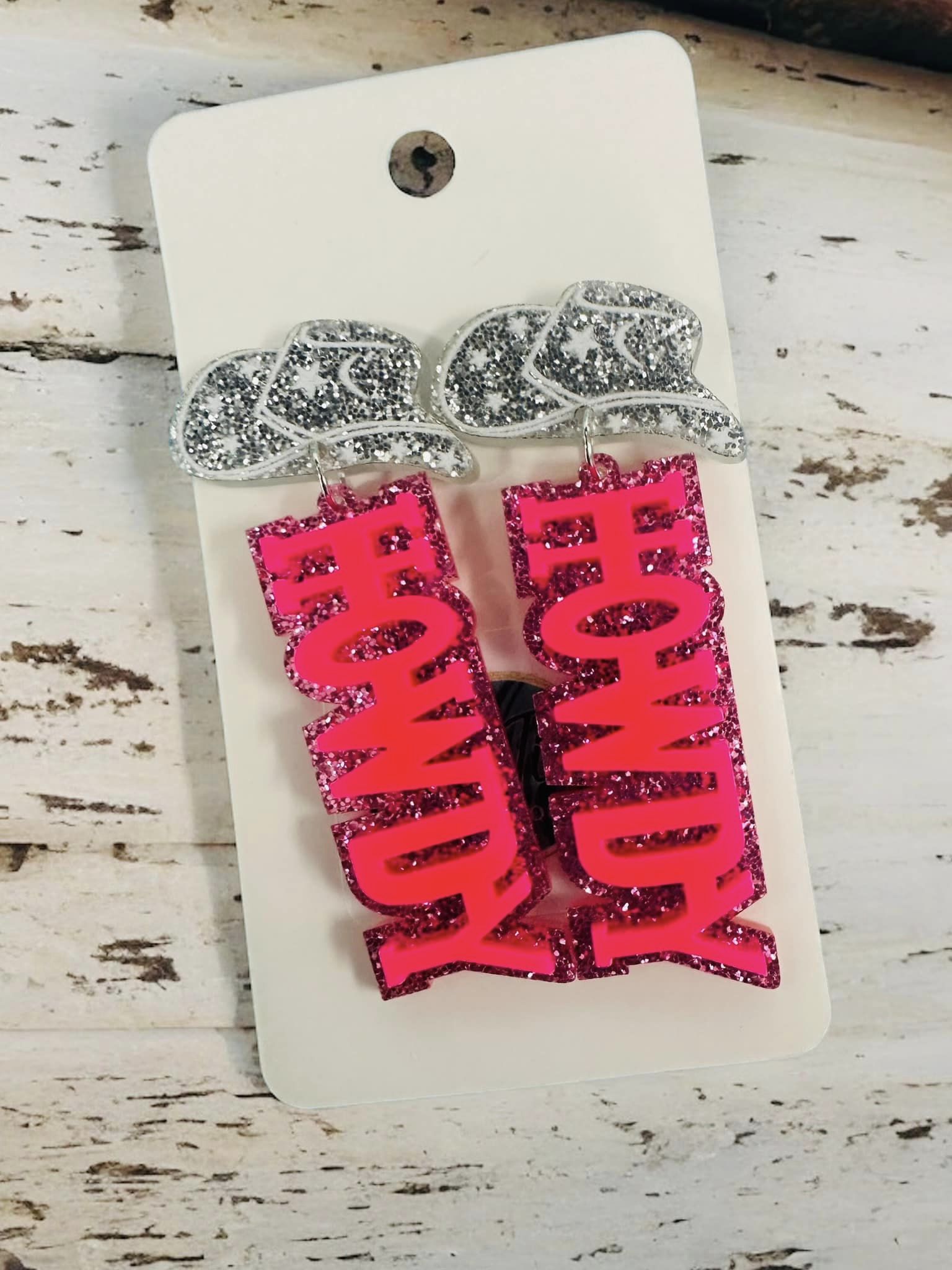 Sparkling HOWDY Earrings with cowboy hat design, perfect for western style, rodeos, and concerts.
