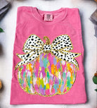 Pink Crunchberry Pumpkin Art Tee with vibrant pumpkin and polka dot bow applique. Super soft Comfort Color cotton t-shirt.