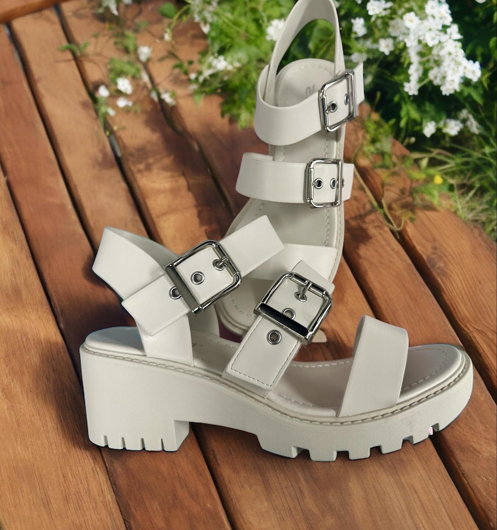 KAMEO by Soda chunky lug platform sandals in alabaster white with faux leather straps and 2.5 inch heel.