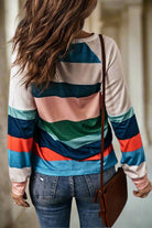 Color block top from Vivian-Lu, featuring raglan sleeves and a round neck, ideal for fall fashion.