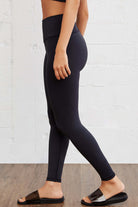 Seamless WALK AWAY Leggings by Vivian-Lu, featuring an arched waist for tummy control and a flattering fit.