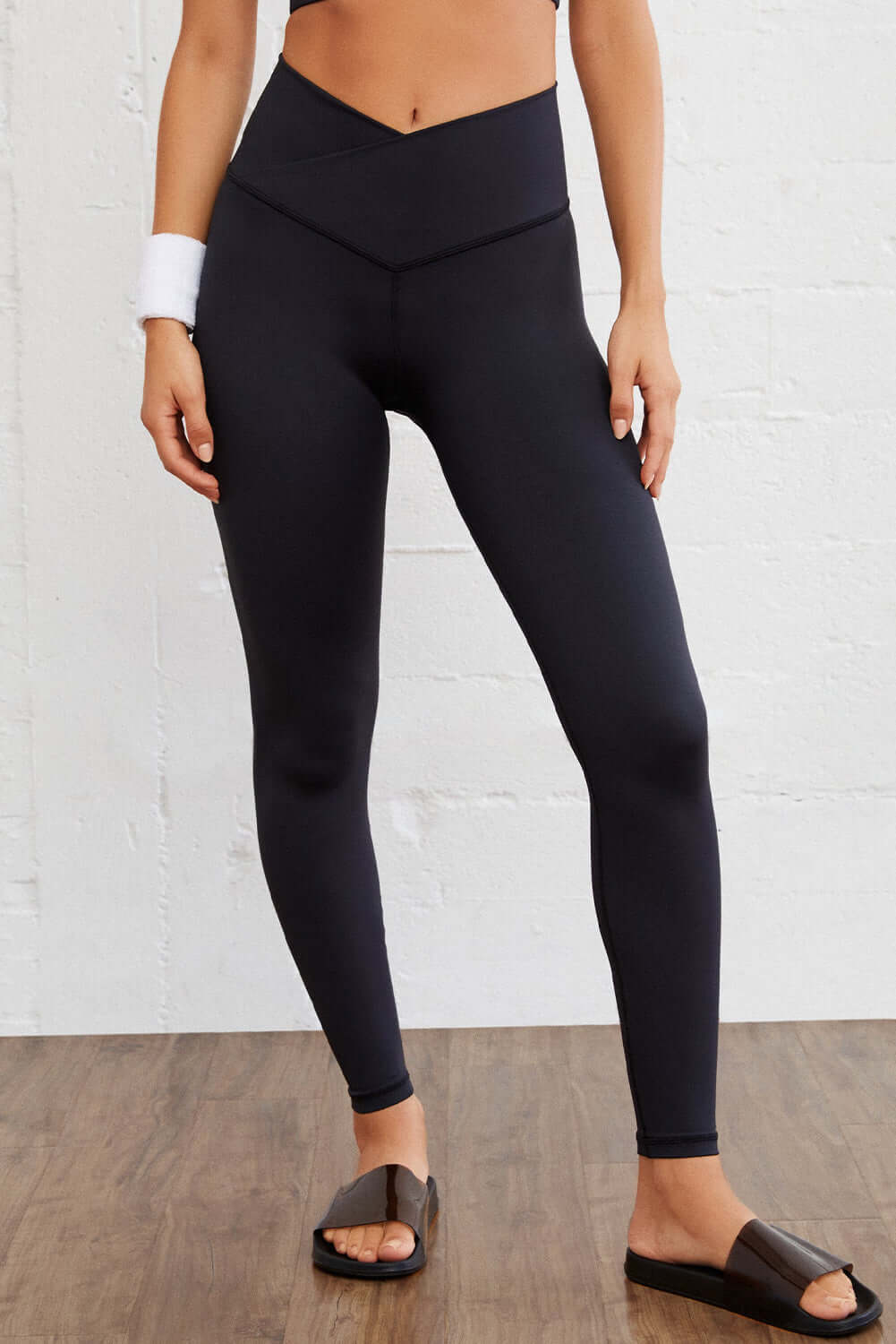 Model wearing WALK AWAY seamless leggings with arched waist design for tummy control and a flattering silhouette.