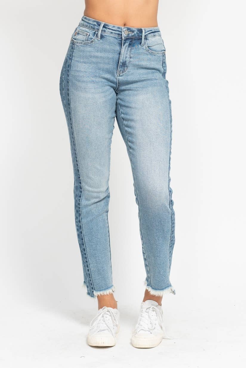 JUDY BLUE - HADLEY JEANS featuring a high-rise fit, side panel detail, and hi-lo fray hem for a stylish vintage wash look.