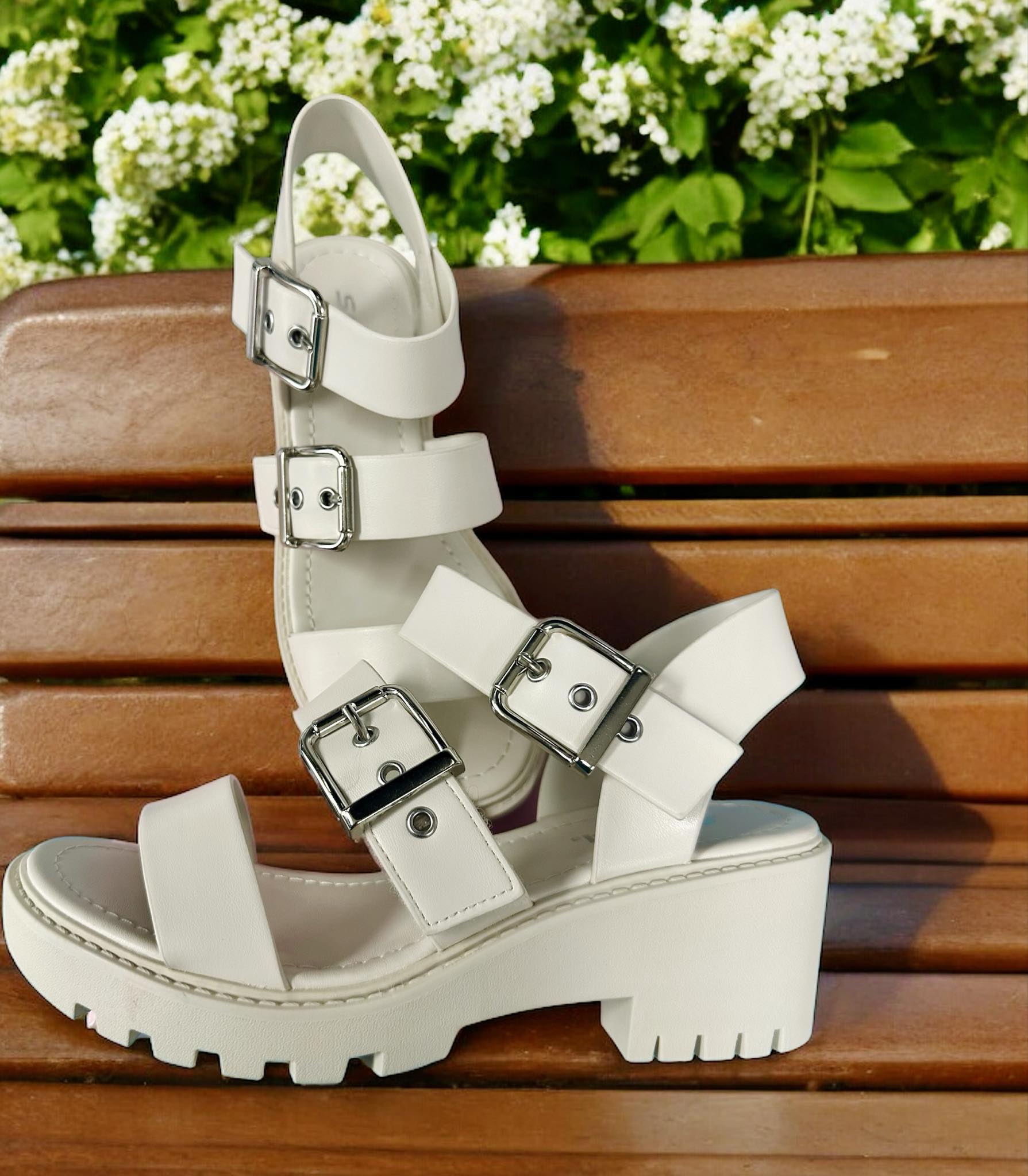 yello サンダル　CREMA DOUBLE SNEAKER SANDALS YELLO / WEISS SINGLE SNEAKER SANDALS